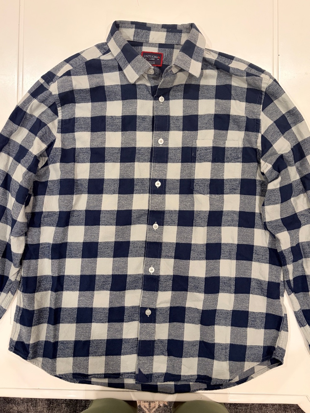 UNTUCKit Mens Flannel Blue and White Plaid Size Large